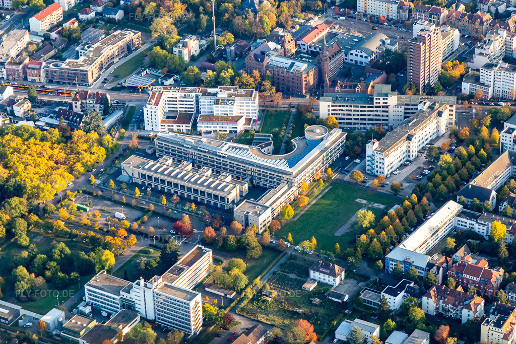 Luftbild: Max Rubner Institut, PTV Group und Technologiefabrik Karlsruhe im Ortsteil Oststadt in Karlsruhe im Bundesland Baden-Württemberg in Deutschland. Foto: IMG_123422.jpg vom 19.10.2020 durch Werner Riehm/FLY-FOTO.de