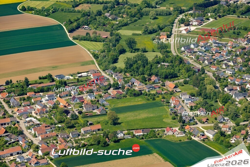 Luftaufnahme von  Blindheim - Die Luftaufnahme wurde 2025 vom UL-Flugzeug heraus erstellt ( keine Drohne ) - Hochauflösende Luftaufnahme - für professionelle Ausdrucke geeignet. Die Geschenkidee !Mit Lizenz und Bildrechte bestellbar