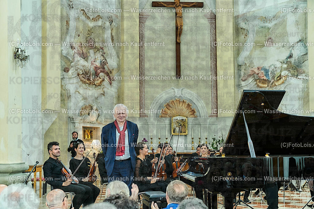 ALS0349_XXXIX-Chopin-Festival_Camerata Mozartiana_Olejniczak | (C)FotoLois.com, Alois Spandl, Eröffnungskonzert in der Kartausenkirche mit Camerata Mozartiana unter Dirigent Daniel Auner, Janusz Olejniczak (Klavier), Natalia Rehling (Klavier), Kompnistin Johanna Doderer und Ingolf Wunder (Klavier), Fr 4. August 2023  . August 2023.