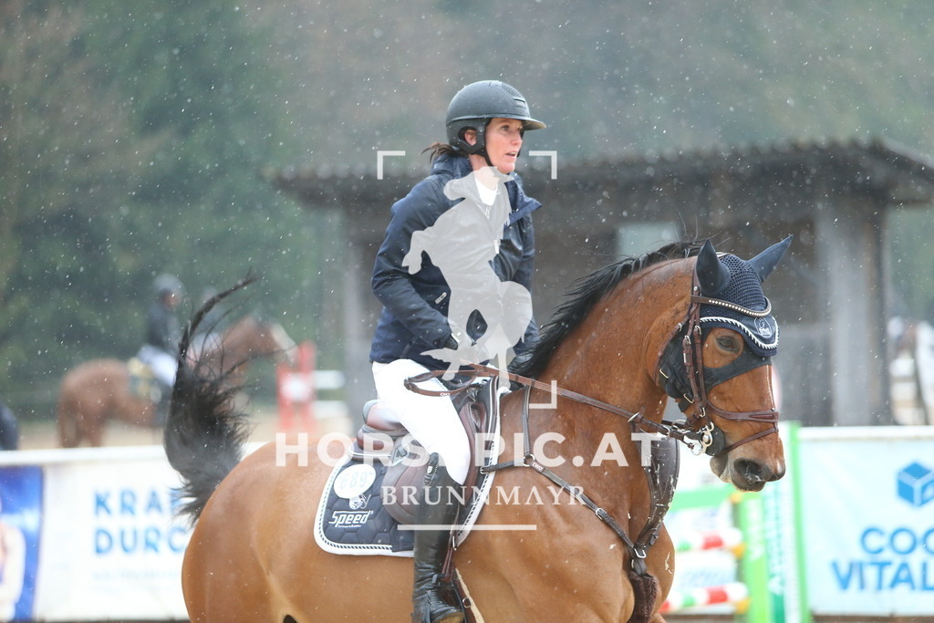 DL2Q8121 | Willkommen bei Brunnmayr - Design & Fotografie – Ihrem Spezialisten für Reitturniere und Pferdeveranstaltungen in Oberösterreich, Salzburg und Bayern! Seit über 17 Jahren sind wir leidenschaftlich dabei.
