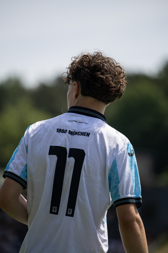 Fußball I Männer I 40. Pfingscup Hollage I 13098 | realhellocedii - Realisiert mit Pictrs.com
