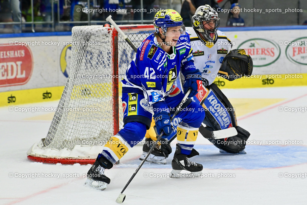 EC IDM Wärmepumpen VSV vs. HC Pustertal 8.10.2023 | #42 LANZINGER Benjamin EC VSV,  #1 SMITH Jacob HC Pustertal, EC IDM Wärmepumpen VSV vs. HC Pustertal 8.10.2023, EC IDM Wärmepumpen VSV vs. HC Pustertal am 08.10.2023 in Villach (Stadthalle Villach), Austria, (Photo by Bernd Stefan)