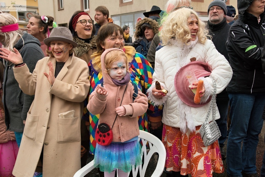 Fasnacht _24-256-RA | Fotoblog Schwarzwald, Foto Blog Wiesental, Pfaffenberg, Winterzauber, Zeller Bergland, Zell im Wiesental, Fotoblog Wiesental, Landschaftsfotos, Bilder Wiesental, Natur, Naturbilder, Fastnacht, Zeller Fastnacht, Zeller Fasnacht, Zeller Bergland, Belchen, - Realisiert mit Pictrs.com