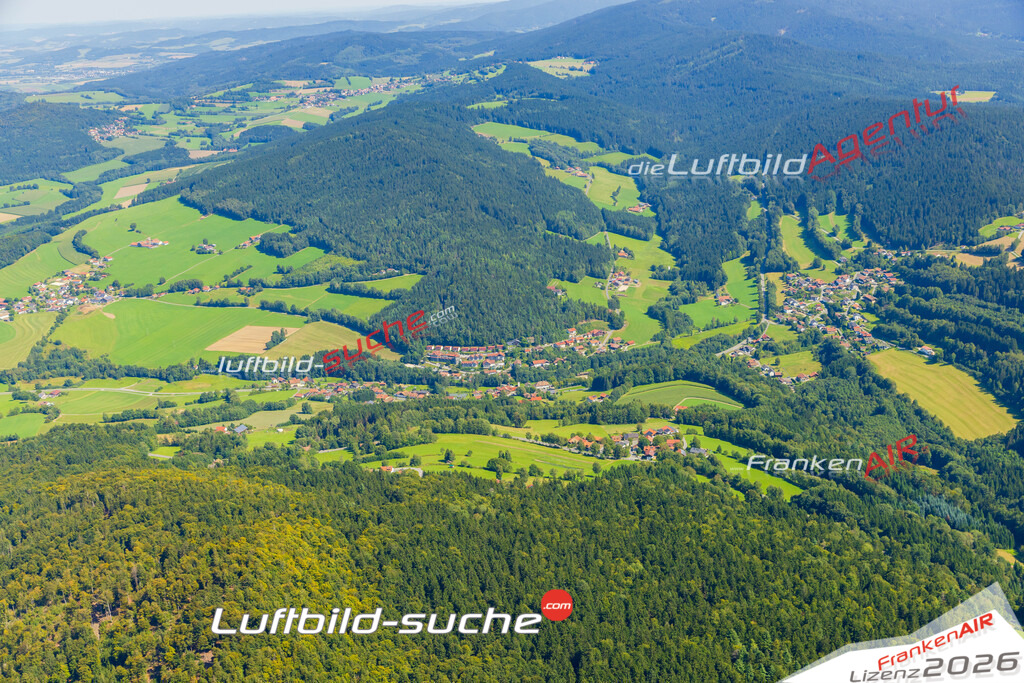 Luftaufnahme  Mais  Neukirchen beim Heiligen Blut Das Luftbild wurde 2025 vom UL-Flugzeug heraus erstellt ( keine Drohne ) - Hochauflösende Luftaufnahme -Nicht vergleichbar mit Google Maps oder Satelittenbilder- Die Geschenkidee !Mit Lizenz und Bildrechte bestellbar