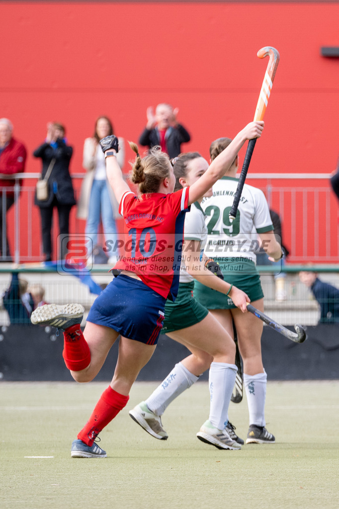 SFE_20231022_0153 | Deutsche Meisterschaft Weibliche U16 Finale Uhlenhorst Mülheim - Düsseldorfer HC am 22.10.2023 in Köln (Düsseldorfer Hockeyclub 1905 e.V.), Photo: Stephan Fehrmann 2023 (Sports-Gallery)