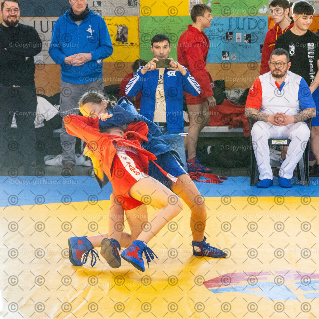 20250125-121616-_G2A2596-MarcelSutter | Finde und bestelle deine Sport- und Eventfotos in höchster Qualität. Professionelle Aufnahmen von Wettkämpfen, Veranstaltungen und Outdoor-Events – schnell und einfach online bestellen. - Realisiert mit Pictrs.com