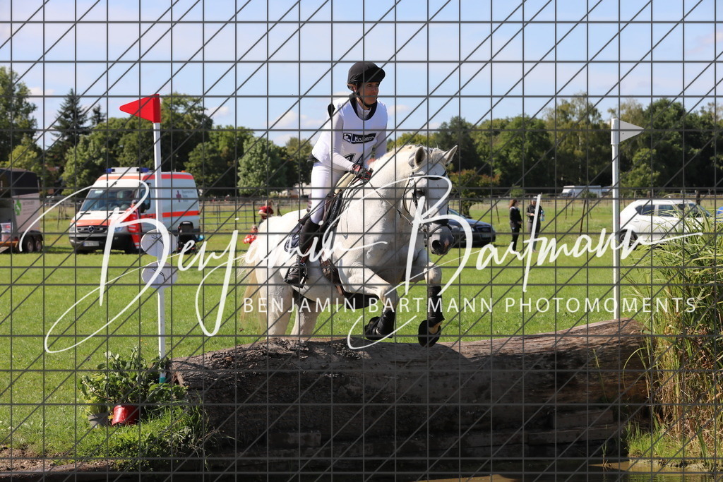 AZ2A0408 | Benjamin Bartmann Photomoments