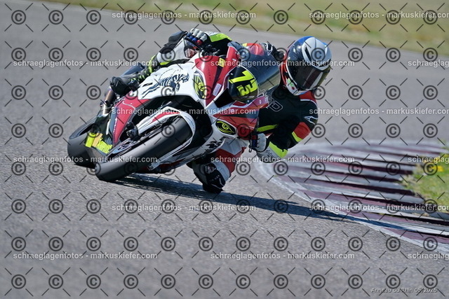 26BT01-0271 | 073 - Realisiert mit Pictrs.com