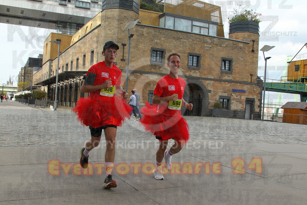 250920_1528_EV4_8887 | Sportfotografie im Rhein-Sieg Kreis, Köln, Bonn, NRW, Rheinland Pfalz, Hessen, etc. Unser Tätigkeitsfeld umfasst den Laufsport vom Volkslauf über den Marathon, Duathlon, Triathon bis zum Ultralauf wie Kölnpfad Ultra oder Schindertrail.