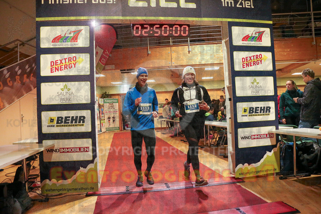 241208_1152_EX1_6817 | Sportfotografie im Rhein-Sieg Kreis, Köln, Bonn, NRW, Rheinland Pfalz, Hessen, etc. Unser Tätigkeitsfeld umfasst den Laufsport vom Volkslauf über den Marathon, Duathlon, Triathon bis zum Ultralauf wie Kölnpfad Ultra oder Schindertrail.