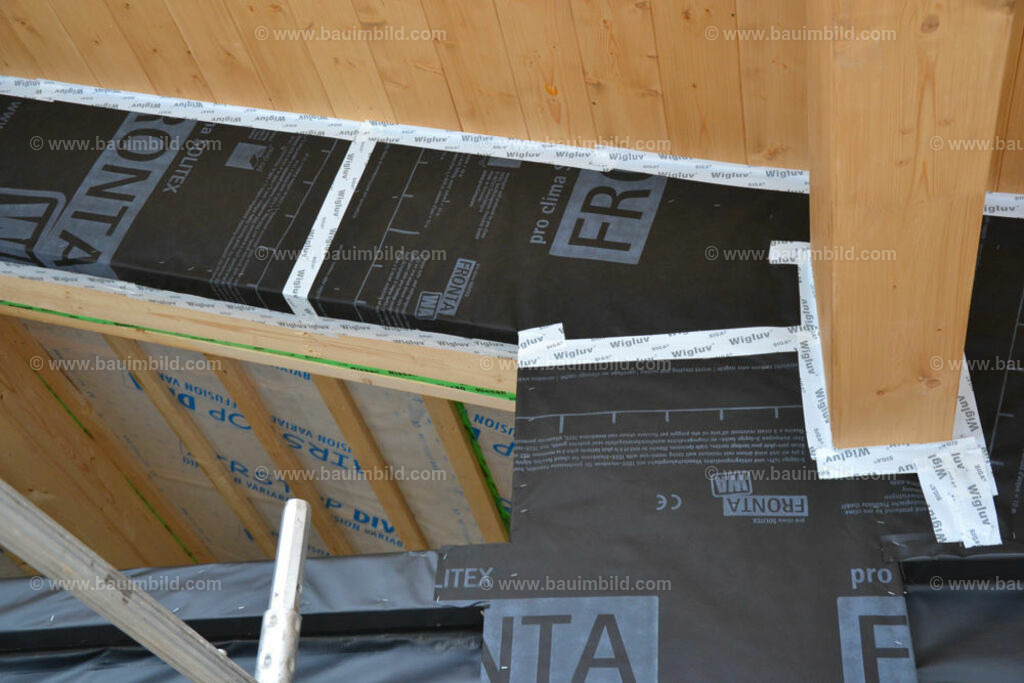 bib-lg14-fenster-0041 | Nach LV-Leistungsgruppen sortierte Detailfotos über den Bau eines Hauses. Alle Hausbau-Bilder direkt vom Urheber und Autor der Website Haus-Selber-Bauen.com