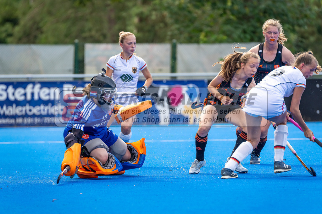 HK_20240629_102917 | WU18 Länderspiel GER - NED am 29.6.2024 Crefelder HTC, Krefeld ,