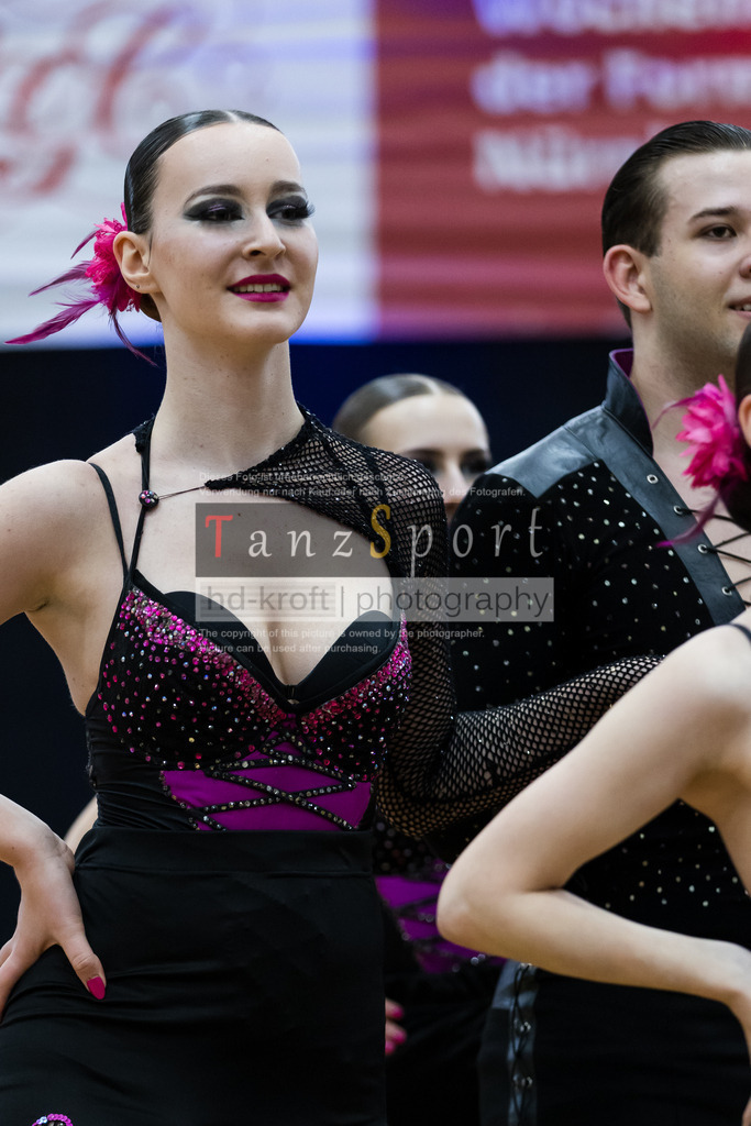 202603145_LL_Lat-Formationen_Nbg_4953 | Tanzsportbilder, Standardtanz, Lateintanz, WDSF, DTV, LTVB, dancecomp, goc, hessen tanzt, blaues band der spree, walzer, tango, wiener walzer, slowfox, quickstepp, samba, rumba, cha-cha-cha, paso doble. jive, hd-kroft photography, turniertanzsport