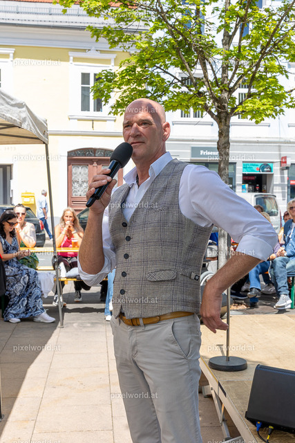 Muttertagsfeier am Hauptplatz in Feldkirchen | Bildershop von pixelworld.at - Realisiert mit Pictrs.com