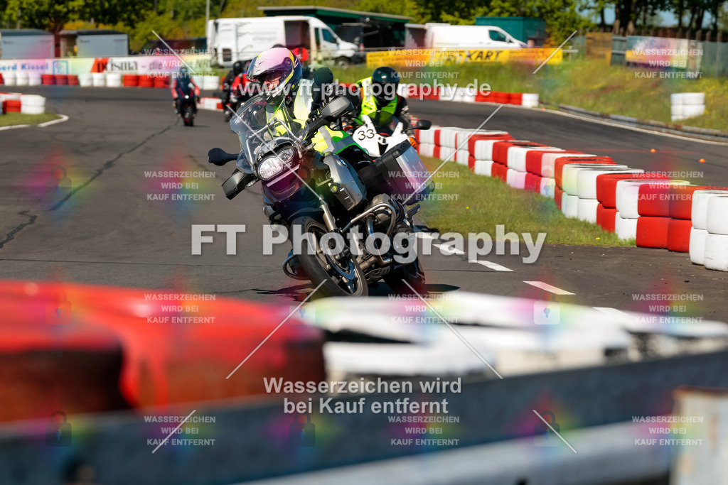 Moto-TeamOBK-21657 | Hier findet Ihr Bilder von Touristenfahrten auf der Nürburgring Nordschleife oder von anderen Veranstaltungen die ich besucht habe. Viel Spass beim Durch Schauen 