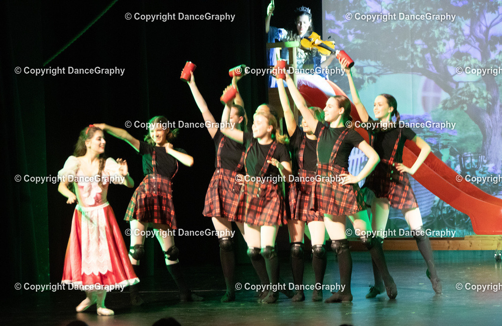 GPHY1992 | DanceGraphy - Realisiert mit Pictrs.com