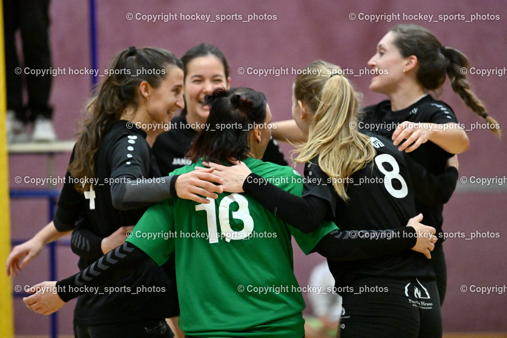 ASKÖ Volley Eagles vs. VCH Hausmannstätten 26.10.2023 | Jubel VC Hausmannstätten Mannschaft