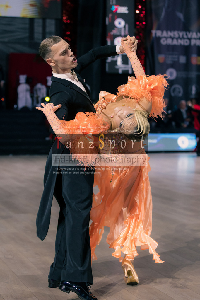 IMG_8072 | Tanzsportbilder, Standardtanz, Lateintanz, WDSF, DTV, LTVB, dancecomp, goc, hessen tanzt, blaues band der spree, walzer, tango, wiener walzer, slowfox, quickstepp, samba, rumba, cha-cha-cha, paso doble. jive, hd-kroft photography, turniertanzsport