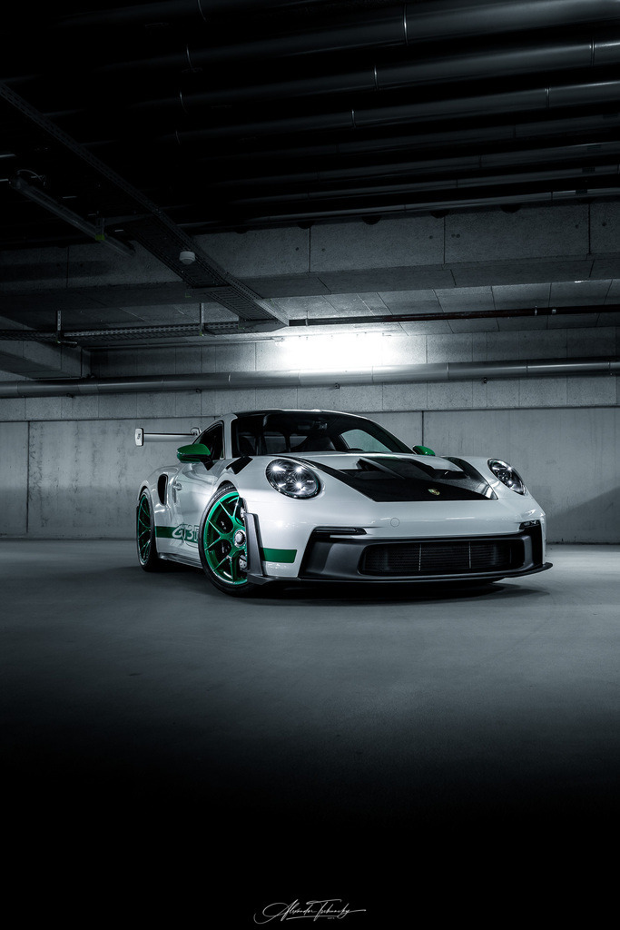 911 Porsche 911 GT3 RS | Entdecken Sie die faszinierende Welt von Alexander Tschuncky Arts: Kreative Fotografie, atemberaubende Automobilkunst und hochwertiger Bilderdruck. Lassen Sie sich inspirieren! - Realisiert mit Pictrs.com