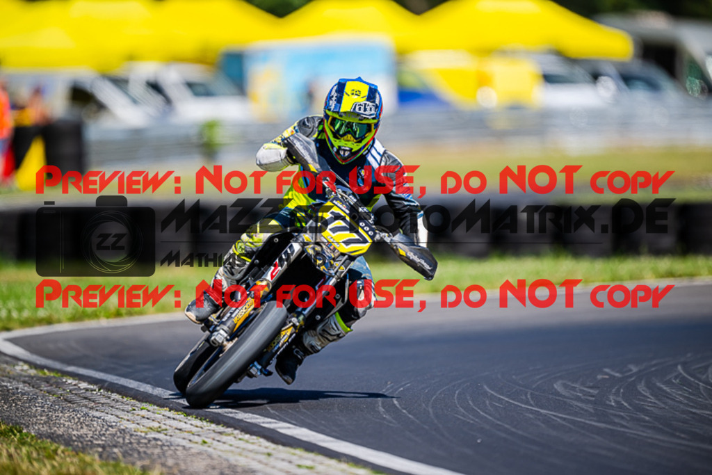 MaZZes_FotoMatrix_220702_638 | S1