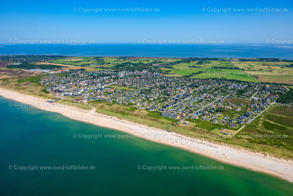 Sylt_Wenningstedt_ELS_0176130825 | WENNINGSTEDT-BRADERUP (SYLT) 13.06.2025 Quell- Wolken- Schicht über dem Küstenbereich der Nordsee - Insel in Wenningstedt (Sylt) im Bundesland Schleswig-Holstein. // Coastal area of the North Sea - Island in Wenningstedt (Sylt) in the state Schleswig-Holstein. Foto: Martin Elsen