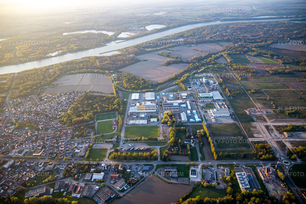 Aerial view: Dow Agrosciences in Drusenheim in the state Bas-Rhin, France. – Photo: IMG_126537.jpg taken on 04/25/2021 by Werner Riehm/FLY-FOTO.com – Resolution of the original: 5472 x 3648 px