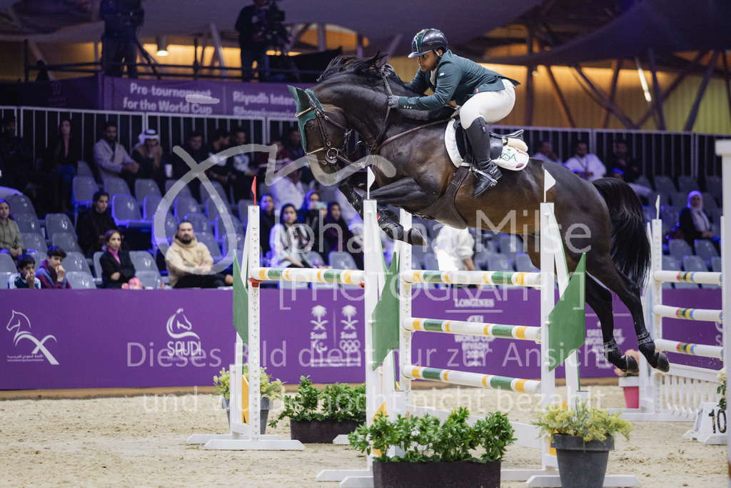 230217_Riyadh_MediumTour-217 | Deine schönsten Turniermomente als professionelle Fotos! Entdecke hochwertige Pferdesport-Fotografie im Online-Shop. Jetzt Fotos finden & bestellen!