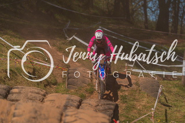 JHF.ECHT.4h.Samstag1130 | jennyhubatsch-endurofotografie