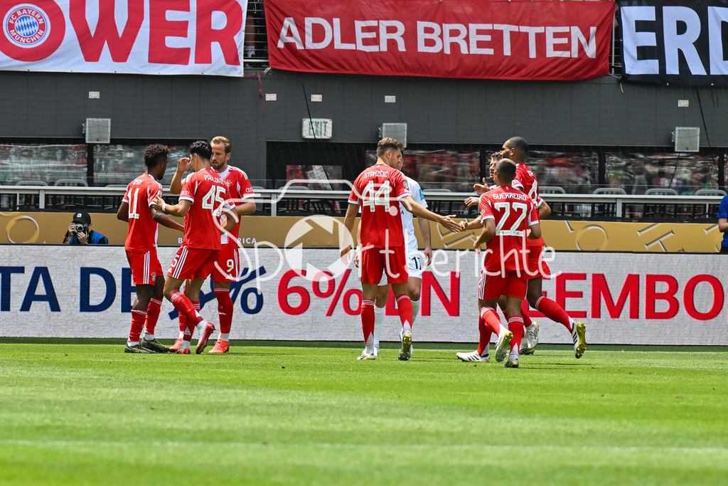 FC Bayern München - TQL Stadium | Jubel der Bayern nach dem Treffer zum 4-0 durch Kingsley COMAN (FC Bayern Muenchen 11) / Tor / Torschuetze / Freude / Happy / FIFA Club World Cup: FC Bayern Muenchen - Auchkland City FC, TQL Stadium am 15.06.2025 / BLD / ZDF / NOT FOR SALE IN USA