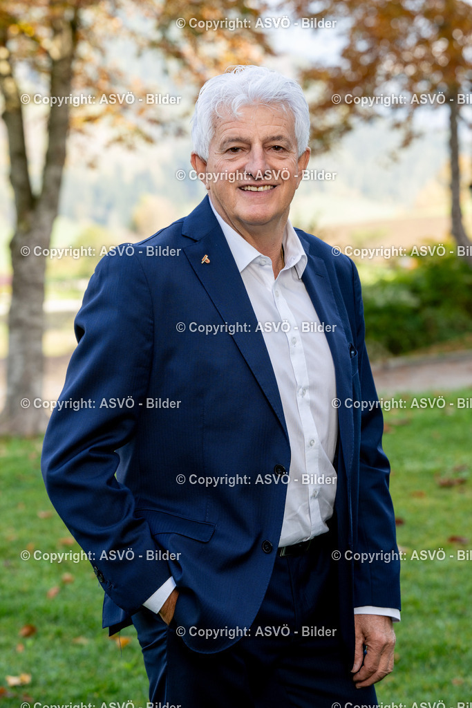 Hubert Piegger_ ASVÖ Tirol-7 | 19.10.2024, Aigen im Ennstal, AUT, ASVÖ, Porträt Bilder Bundesvorstandsitzung 2024 im Imlauer Hotel Schloss PichlarnHubert Piegger©ASVÖ / Harald Dostal  - Realisiert mit Pictrs.com