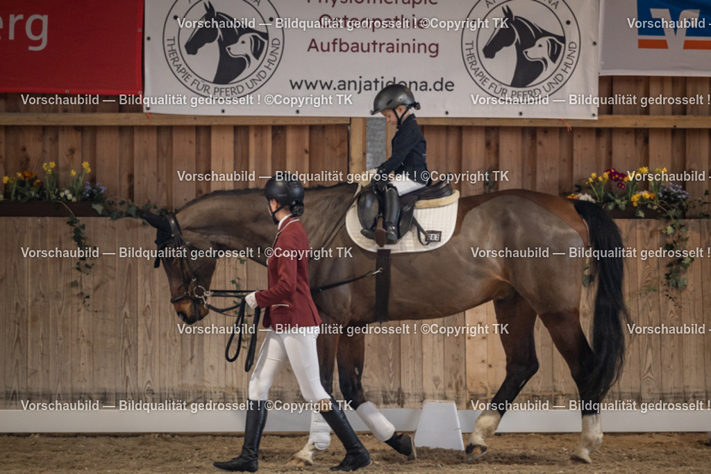_D5A5425 | Emotionale Pferde- & People-Fotografie rund um Heidelberg, Leimen & Umgebung. Natürliche Fotos von Pferd, Mensch & Familie. Jetzt Termin sichern!