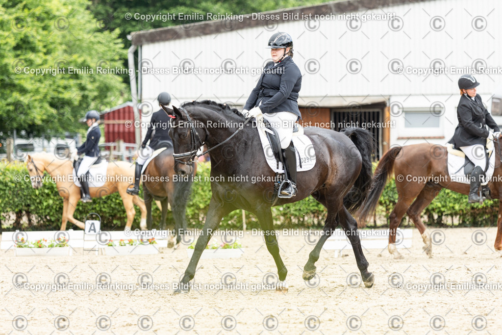 CL5A1727 | Emilia Reinking Fotografie - Realisiert mit Pictrs.com