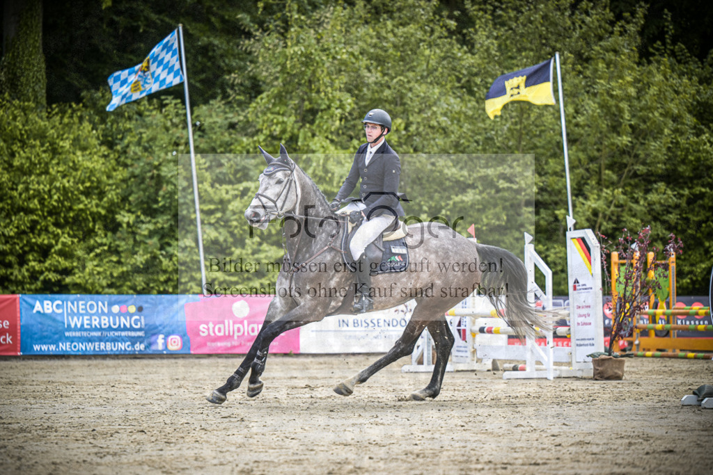 DOS_6931 | Entdecke hochwertige Reitturnierfotos von Foto Oger. Professionell, emotional und authentisch – jetzt Lieblingsmomente im Shop bestellen.Deutschlandweite Turnierfotografie. - Realisiert mit Pictrs.com