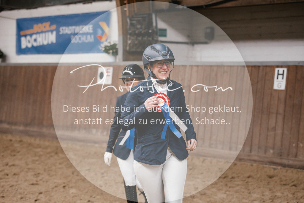 3I6A7703 | Stimmungsvolle Portraits und Reitsportfotografie im Ruhrgebiet und im Münsterland.

Pferdefotografie, Hundefotografie, Tierfotografie, Reportagen, Portraits von Tier und Mensch, Turnierfotografie in Bochum, Recklinghausen, Marl, Haltern am See, Dülmen.. - Realisiert mit Pictrs.com