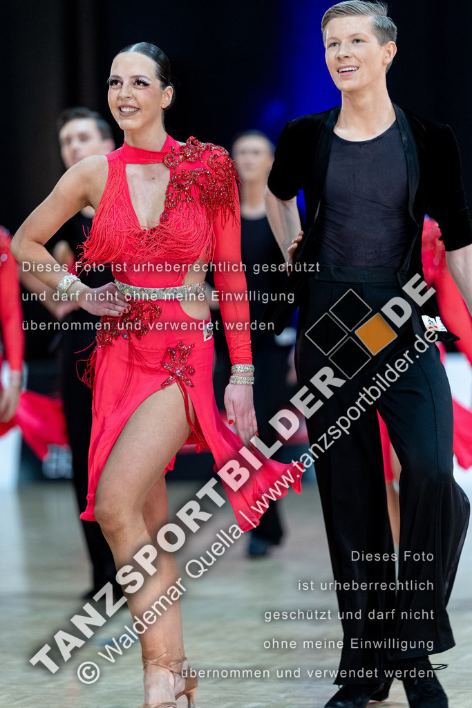 20240120-02056 | Hier finden Sie Tanz Bilder vom Latein und Standard Formationen tanzen. Sportbilder vom Tanzsport. Schöne Fotos und von Weltmeisterschaft, Europameisterschaft, Bundesliga, Regionalliga, Oberliga und Landesliga sowie von GOC Stuttgart, DanceComp, WM Bremen