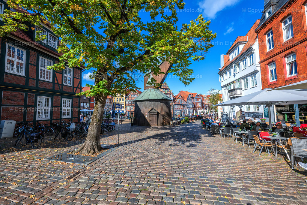 Stade Fischmarkt Holzkran_Herbst_ELS_7909041026 | Fotos aus den Touristenorten aus Norddeutschland. - Realisiert mit Pictrs.com