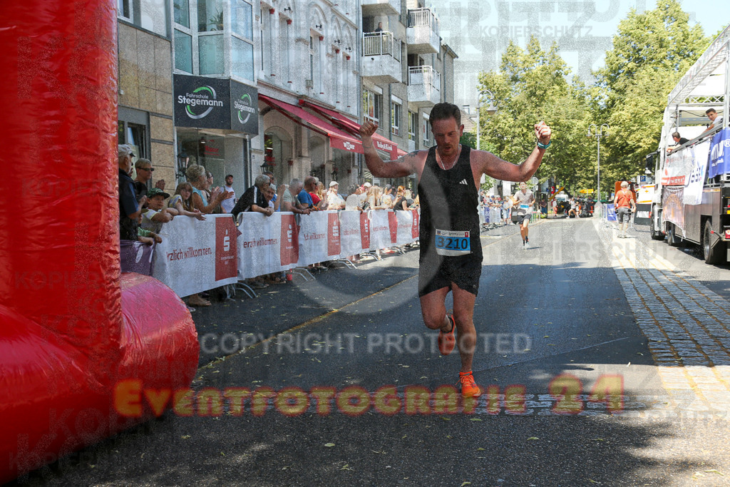 250621_1145_EX1_3950 | Sportfotografie im Rhein-Sieg Kreis, Köln, Bonn, NRW, Rheinland Pfalz, Hessen, etc. Unser Tätigkeitsfeld umfasst den Laufsport vom Volkslauf über den Marathon, Duathlon, Triathon bis zum Ultralauf wie Kölnpfad Ultra oder Schindertrail.