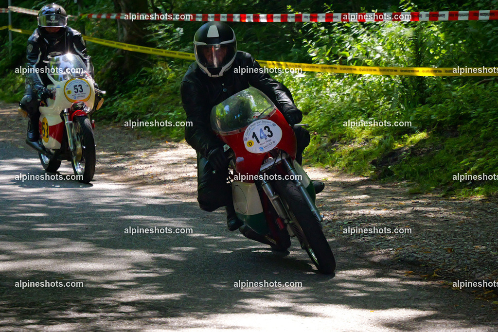 P1036689 | Erleben Sie atemberaubende, hochqualitative Fotos Ihrer Fahrt entlang der malerischen Alpenstraßen. Besuchen Sie alpineshots.com, um professionelle Aufnahmen Ihrer unvergesslichen Reise zu finden und zu kaufen - Realisiert mit Pictrs.com