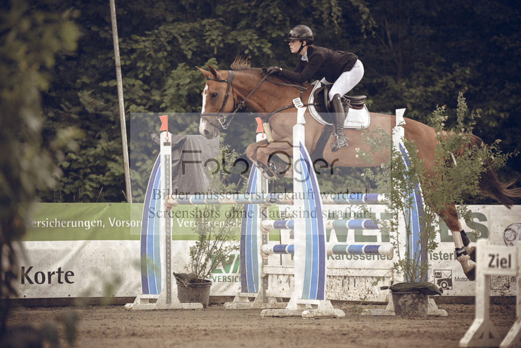 20240531-DOS_5870 | Entdecke hochwertige Reitturnierfotos von Foto Oger. Professionell, emotional und authentisch – jetzt Lieblingsmomente im Shop bestellen.Deutschlandweite Turnierfotografie. - Realisiert mit Pictrs.com