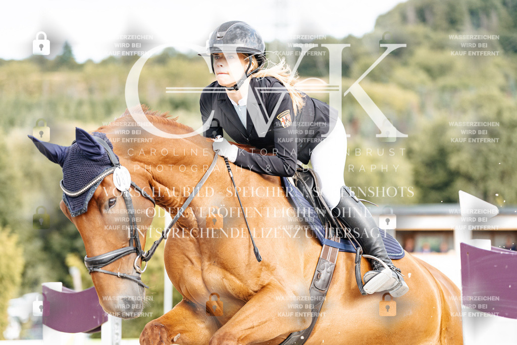 CK902942 | Turnierfotografie Pferdefotografie Trier Rheinland-Pfalz Pferdesport Reitsport Tierfotografie Sportfotografie Pferdevideo Pferdevideografie Equestrianvideography equestrianphotography  - Realisiert mit Pictrs.com