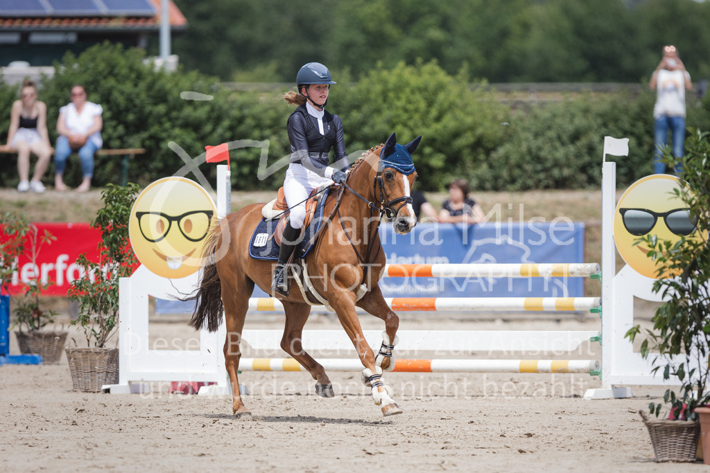 220612_LüPfSpTa_Stil-A1_CWD-504 | Lützower Pferdesporttage
Stilspringprüfung Kl.A** Qualifikation zum CWD Kids Cup 2022 JUN
12.06.2022