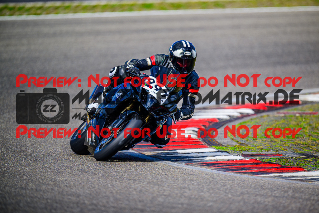 MaZZes_FotoMatrix_240911_6007705_4479 | ROT