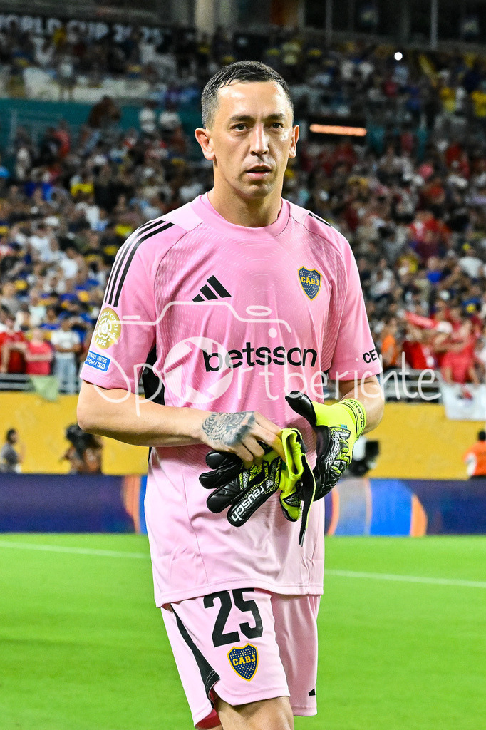 FC Bayern München - Boca Juniors | Im Bild Augustin MARCHESIN (Boca Juniors 25) / Einzelfoto / Freisteller / FIFA Club World Cup: FC Bayern Muenchen - Boca Juniors, Hard Rock Stadium am 20.06.2025 / NOT FOR SALE IN USA