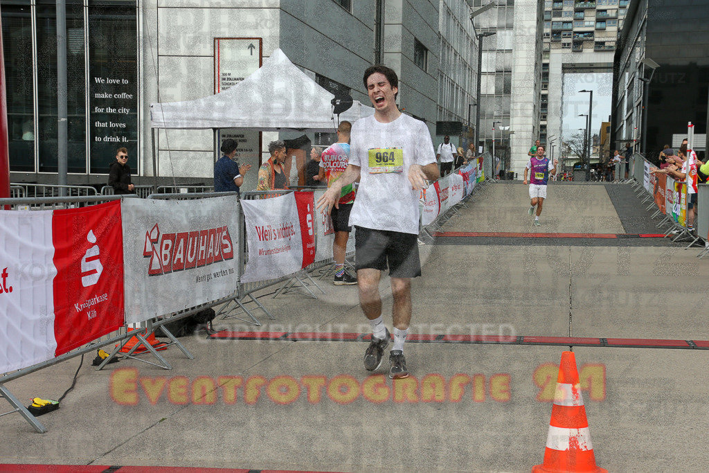 250920_1321_EX1_4131 | Sportfotografie im Rhein-Sieg Kreis, Köln, Bonn, NRW, Rheinland Pfalz, Hessen, etc. Unser Tätigkeitsfeld umfasst den Laufsport vom Volkslauf über den Marathon, Duathlon, Triathon bis zum Ultralauf wie Kölnpfad Ultra oder Schindertrail.
