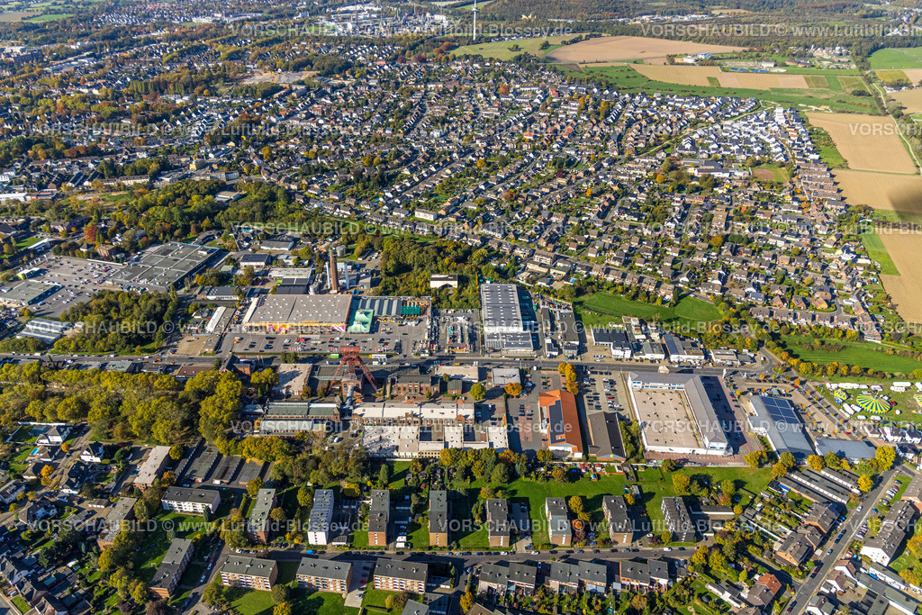Moers221004109 | Luftbild, Gewerbegebiet Rheinpreußenpark, ehemalige Zeche Rheinpreußen, Förderturm, Moers-Hochstraß, Moers, Ruhrgebiet, Nordrhein-Westfalen, Deutschland