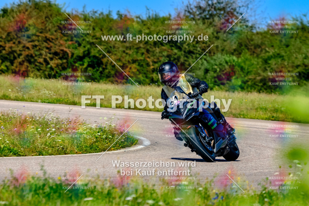 054-3189 | Hier findet Ihr Bilder von Touristenfahrten auf der Nürburgring Nordschleife oder von anderen Veranstaltungen die ich besucht habe. Viel Spass beim Durch Schauen 