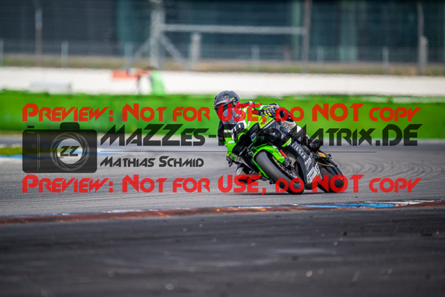 MaZZes_FotoMatrix_220924_1585 | PRO SUPERSTOCK
