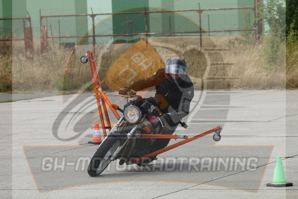 IMG_3494 | gh-motorradtraining-foto.de - Realisiert mit Pictrs.com