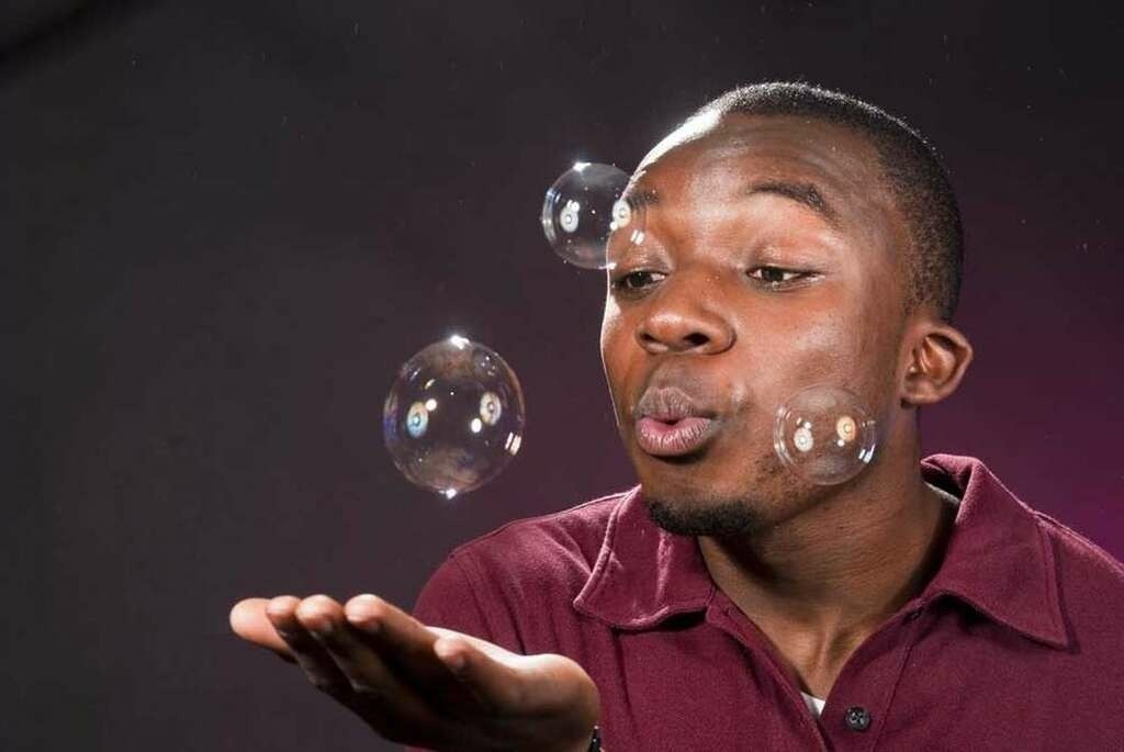 Portrait0420 | DieAugenweide Galerie, Bilder von Fotograf Ralf-Udo Thiele. Auswählen und bestellen auf verschiedenen Materialien und Größen. - Realisiert mit Pictrs.com