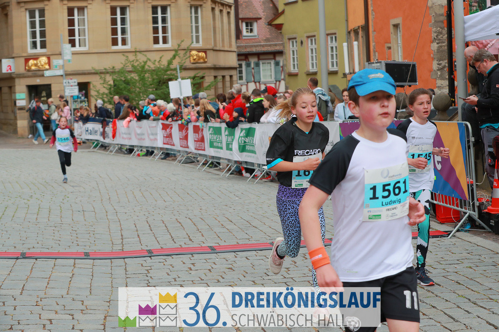 Stadtwerke Schüler und Jugendlauf 1,7km | 3koenigslauf 2022 Stadtwerke Schüler und Jugenlauf 1,7km - Realisiert mit Pictrs.com